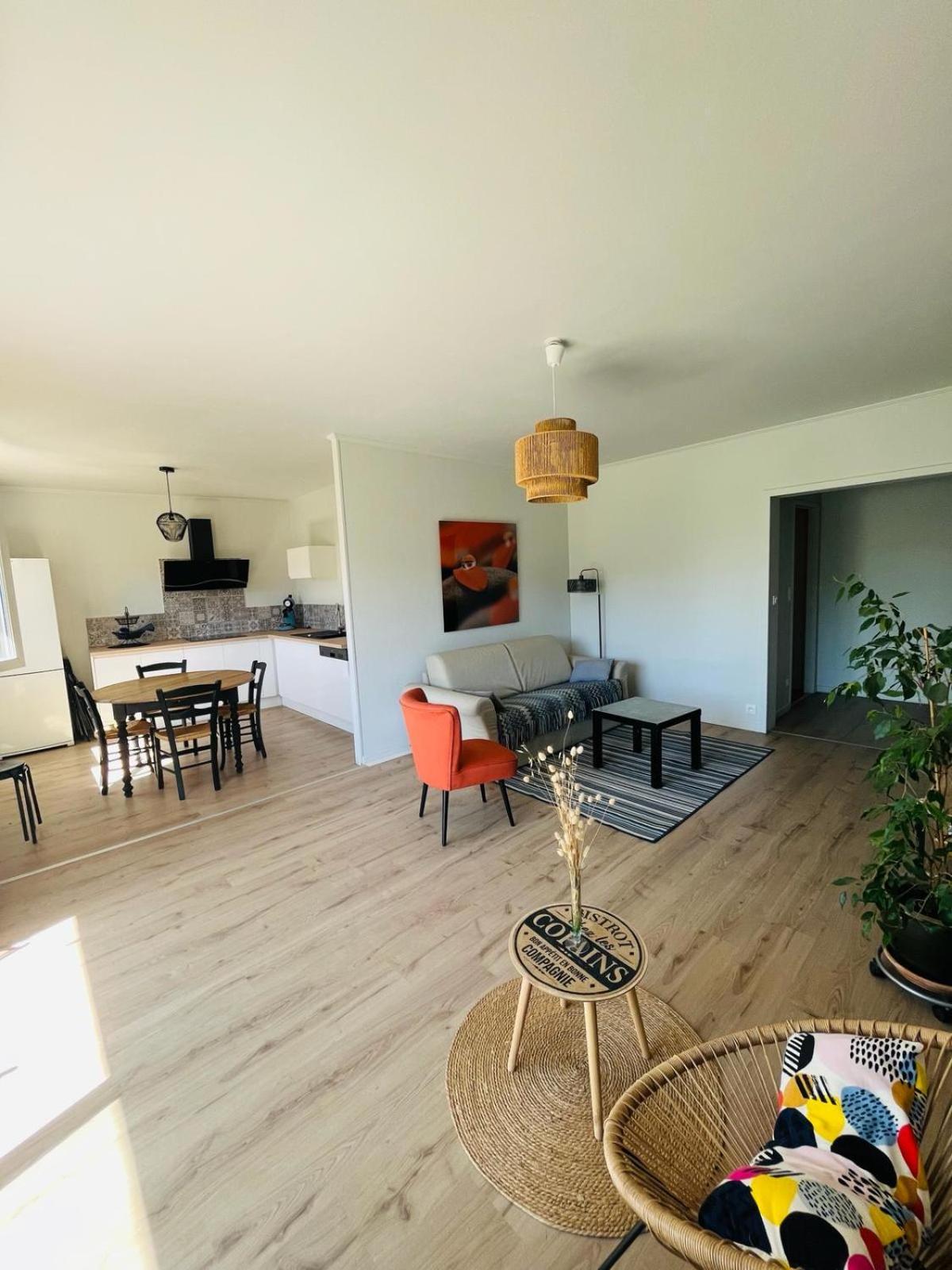 Appart T4 85M2 Spacieux Climatisation Parking Rodez Exteriör bild